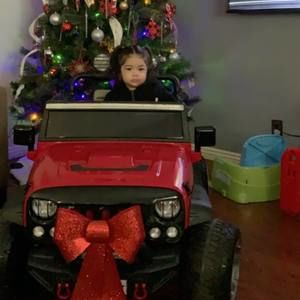 Meet your Posher, Leylani